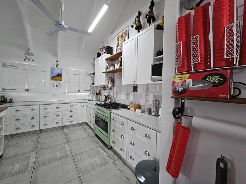 3 Bedroom Property for Sale in Golden Mile Western Cape